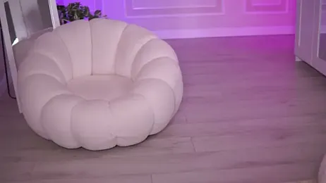 EvaZane webcam model stream image