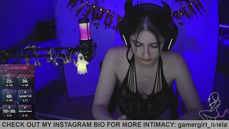 Gamergirl-Linela webcam model stream image