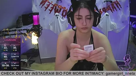 Gamergirl-Linela webcam model stream image