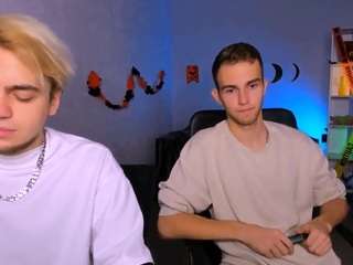 astren-villo webcam model stream image