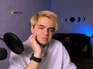 astren-villo webcam model stream image