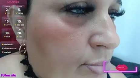 Kerly_Doll webcam model stream image