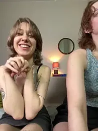 Jitoon_Exe webcam model stream image