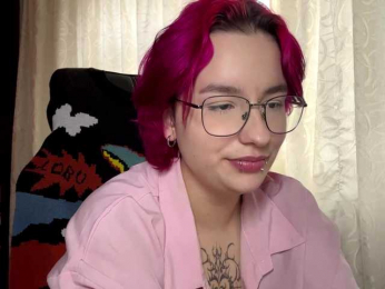 YoungAvenoso webcam model stream image