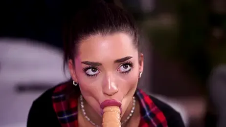 LalaRoze webcam model stream image