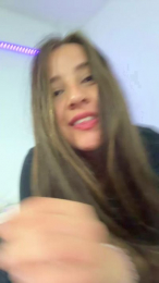 Pradaxxx2 webcam model stream image