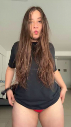 Pradaxxx2 webcam model stream image