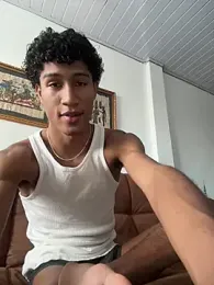 Masterikee webcam model stream image
