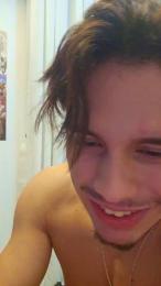 Vinyyan webcam model stream image