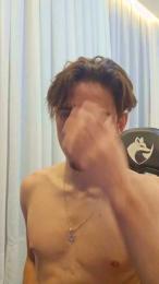 Vinyyan webcam cam4 model stream image