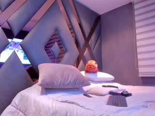 Chirs Morgan webcam model stream image