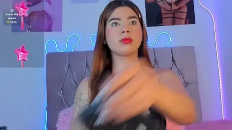 Ashley_piinkk_ webcam model stream image