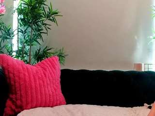 ladylunarae webcam model stream image
