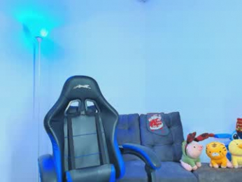 tylerwhiite_ webcam model stream image