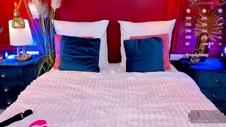 GiaCale webcam model stream image