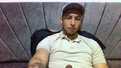 luis_vergon_ webcam model stream image