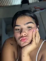 Kaily_Sweet16 webcam stripchat model stream image