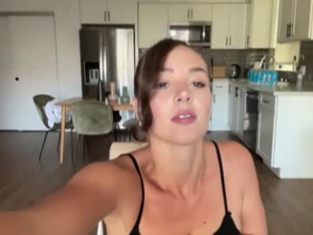 bloomyogi webcam model stream image