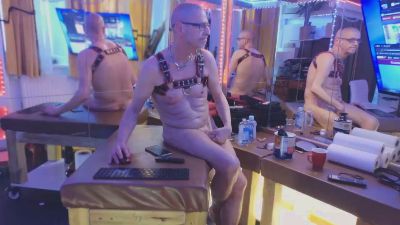 FFistingexpert_ webcam model stream image