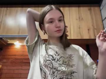 nloraaa webcam model stream image