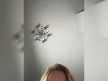 -Riviera- webcam model stream image