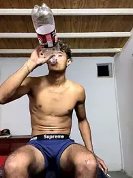 meliodas_23cm webcam stripchat model stream image