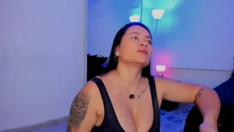 leslie_k webcam model stream image