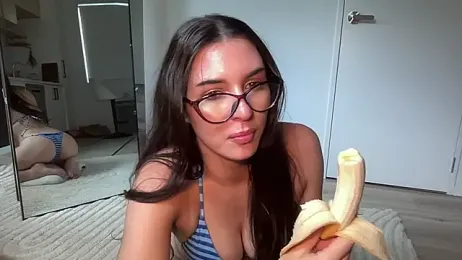 mollyy2006 webcam model stream image