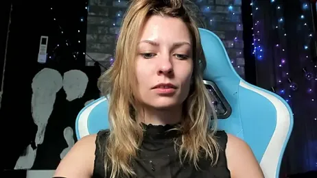 karo123421 webcam model stream image