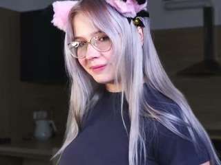 evelynnbartin webcam model stream image