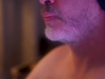 sanders_white webcam model stream image