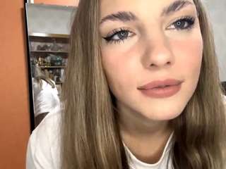 rozannebarrott webcam model stream image