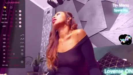 ElyaQuinn webcam model stream image