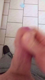 cilindric webcam model stream image