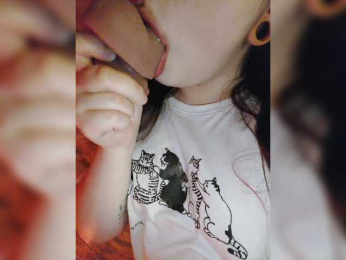 -Nanamin- webcam bongacams model stream image