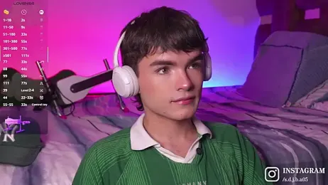 Angelo_018 webcam model stream image