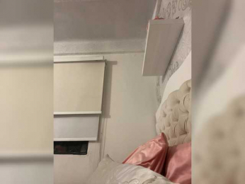 SallyeLeins webcam model stream image