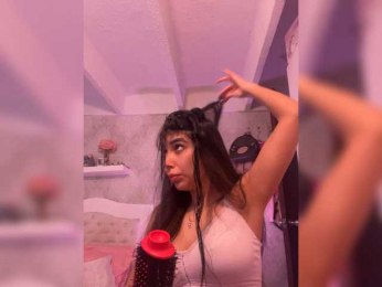 SallyeLeins webcam model stream image