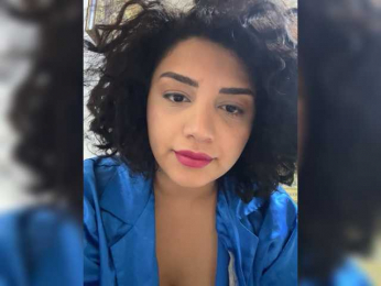 Meri-m webcam model stream image