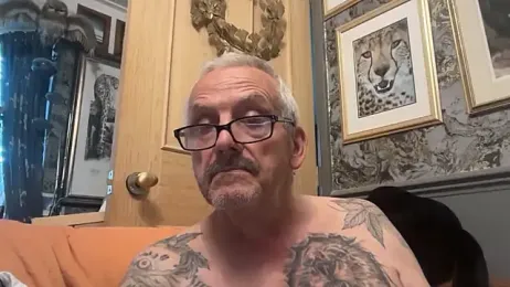 poggles webcam model stream image