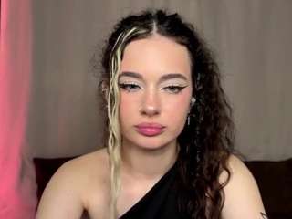 moonfaairy webcam model stream image