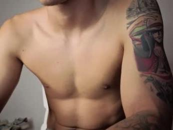 cristopher23_ webcam model stream image