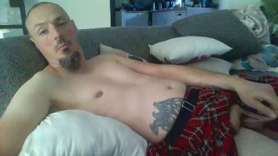 Bobtoyboy webcam model stream image