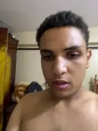 Ahmed672 webcam model stream image