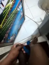 Leon_hot33 webcam model stream image