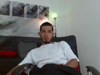 Thomas Cuper webcam model stream image