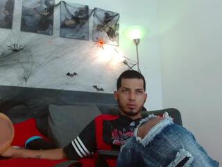 Thomas Cuper webcam model stream image