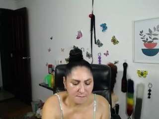 sexy-bigboobs10 webcam model stream image