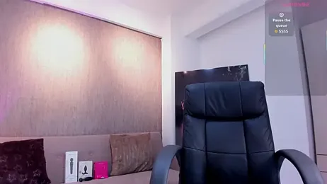 lily_cash1 webcam model stream image