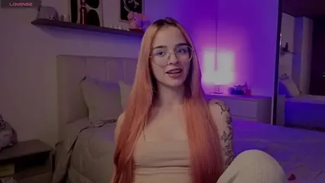 Roxxy_mora webcam model stream image